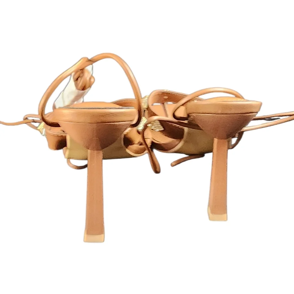Cape Robbin Tan‎ Studded Women's Sandals Sz 10